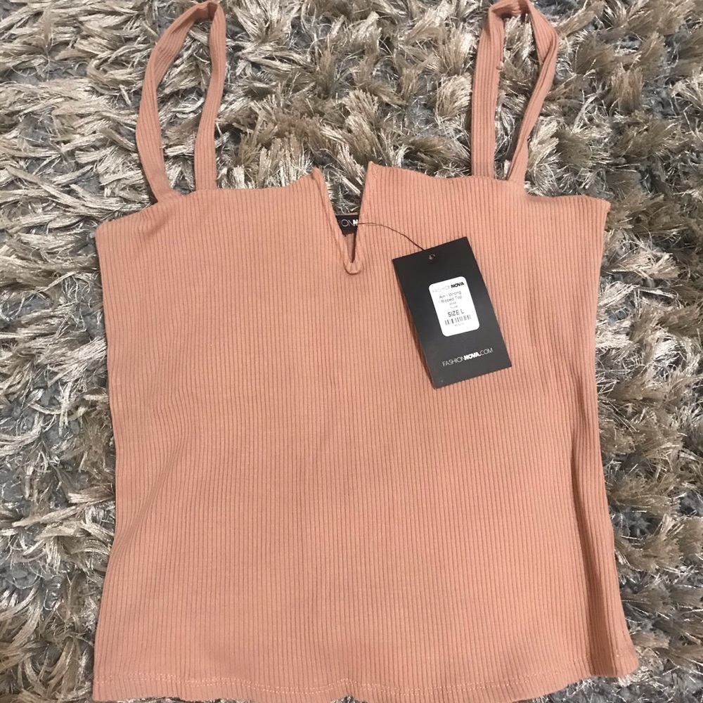 Fashion Nova (Am I wrong ribbed top)